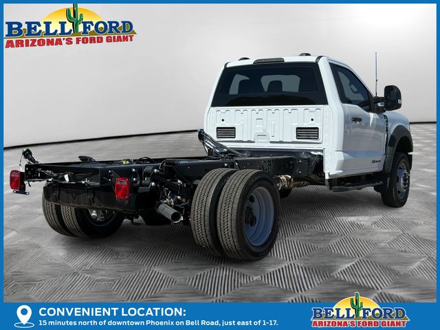 2025 Ford F-550 photo 2