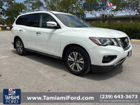2019 Nissan Pathfinder SL