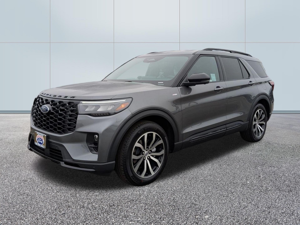 2025 Ford Explorer ST Line