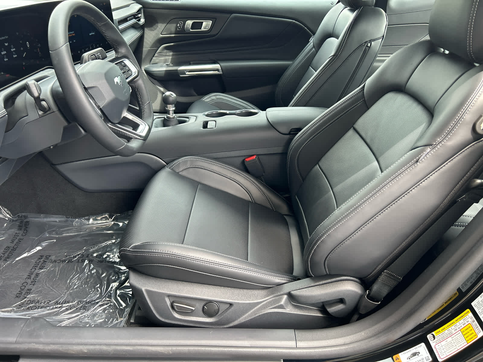 2025 Ford Mustang GT Premium photo 19