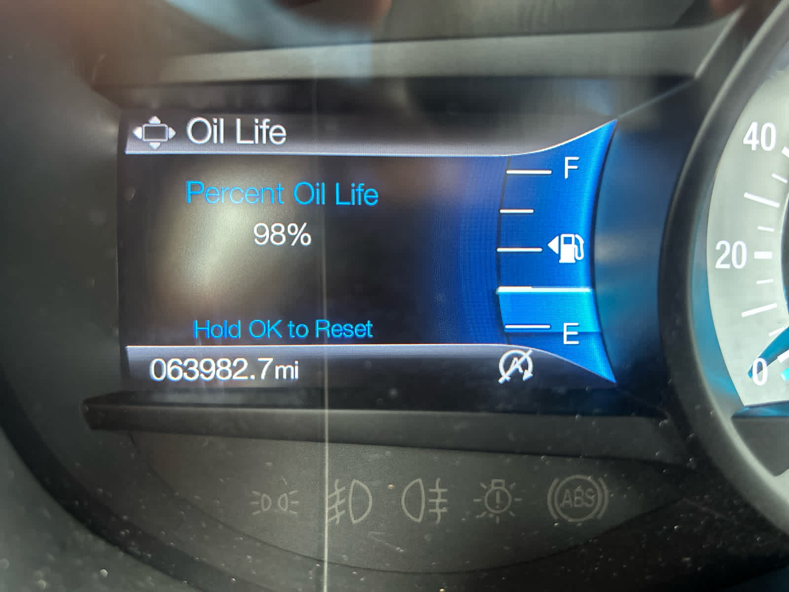 2022 Ford Edge Titanium photo 4