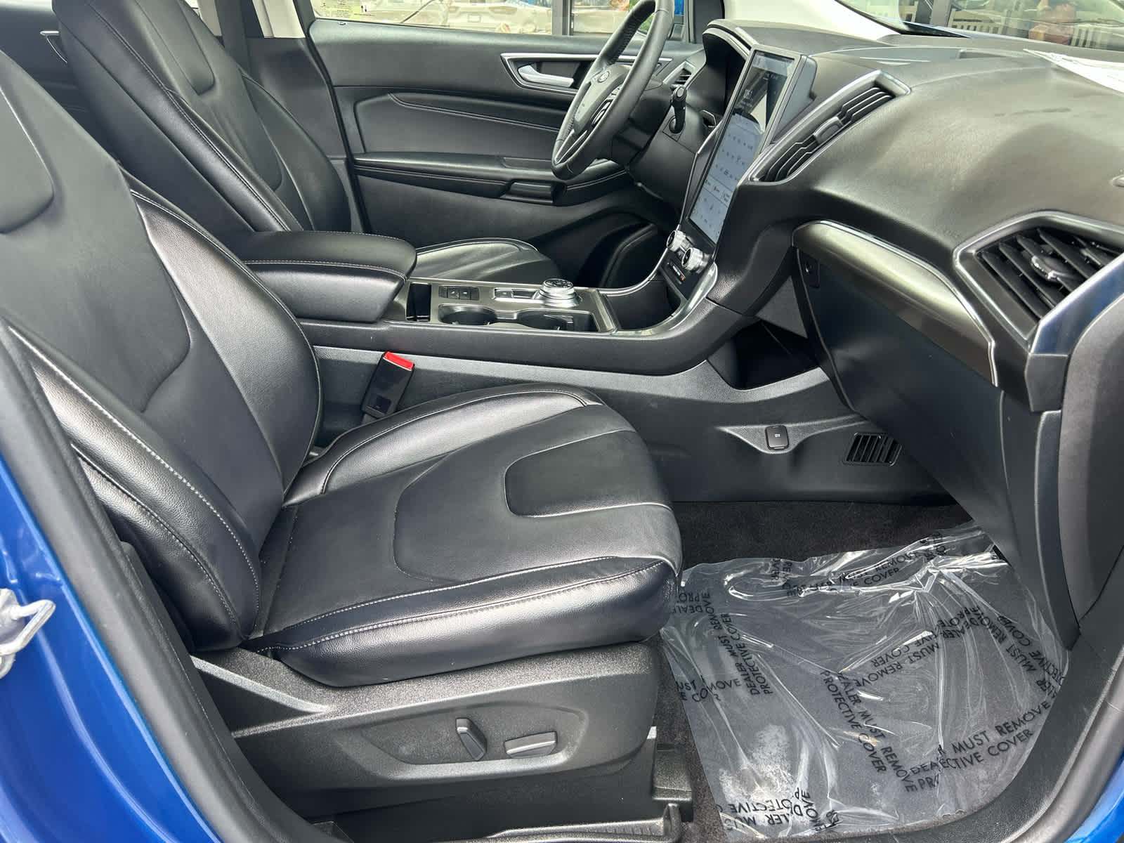 2022 Ford Edge Titanium photo 19