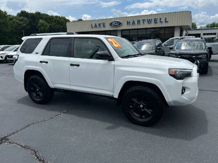 2021 Toyota 4Runner SR5