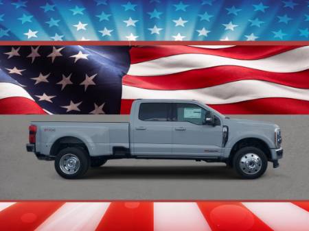 2025 Ford Super Duty F-450 DRW LARIAT