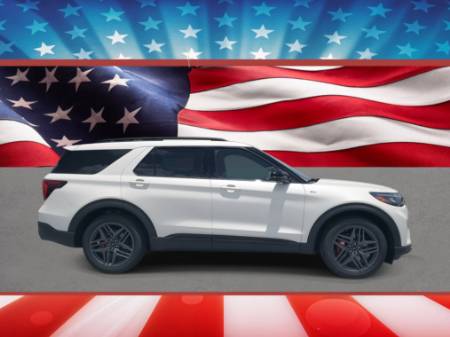 2025 Ford Explorer ST-Line