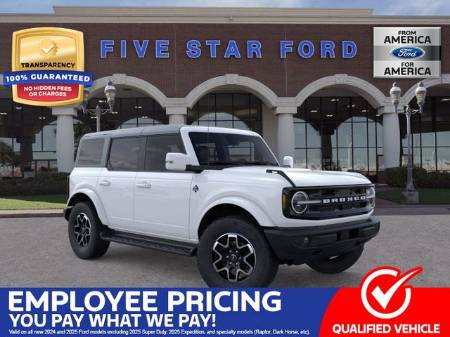 2025 Ford Bronco Outer Banks