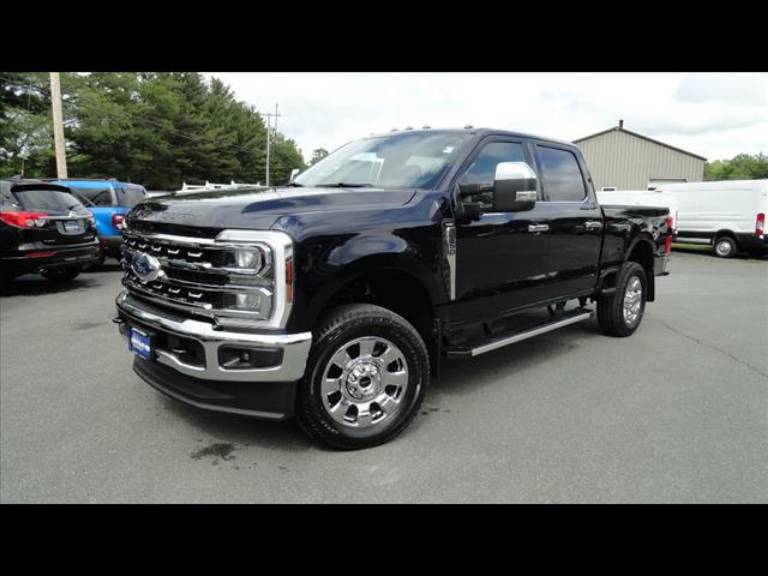 2025 Ford Super Duty F-250® LARIAT®