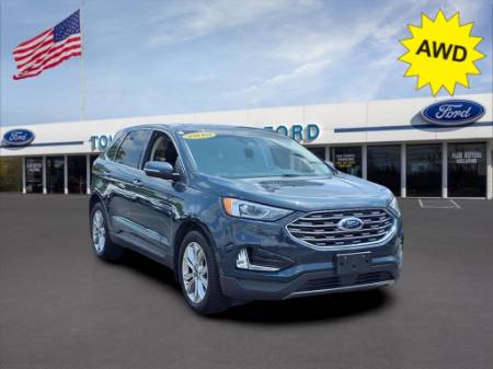 2019 Ford Edge Titanium