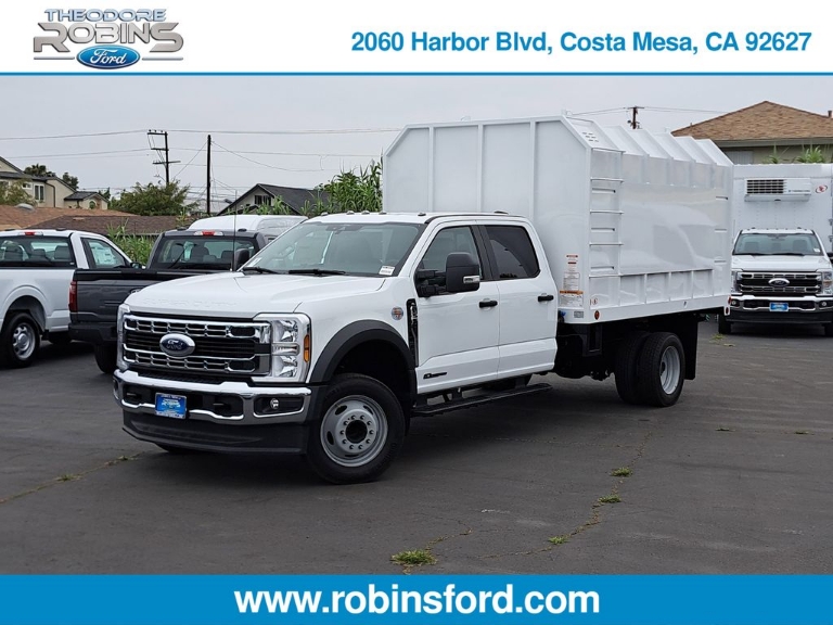 2025 Ford F-550SD XL
