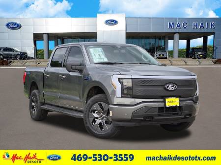 2025 Ford F-150 Lightning Flash