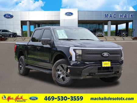 2025 Ford F-150 Lightning Flash
