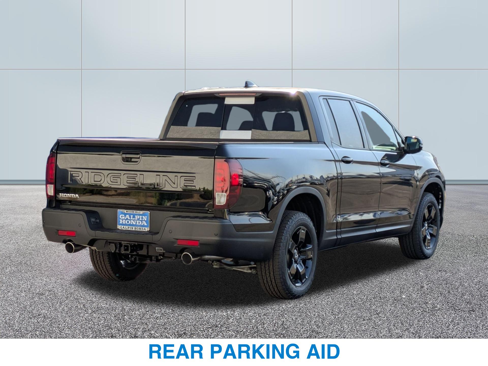 2025 Honda Ridgeline Black Edition photo 5