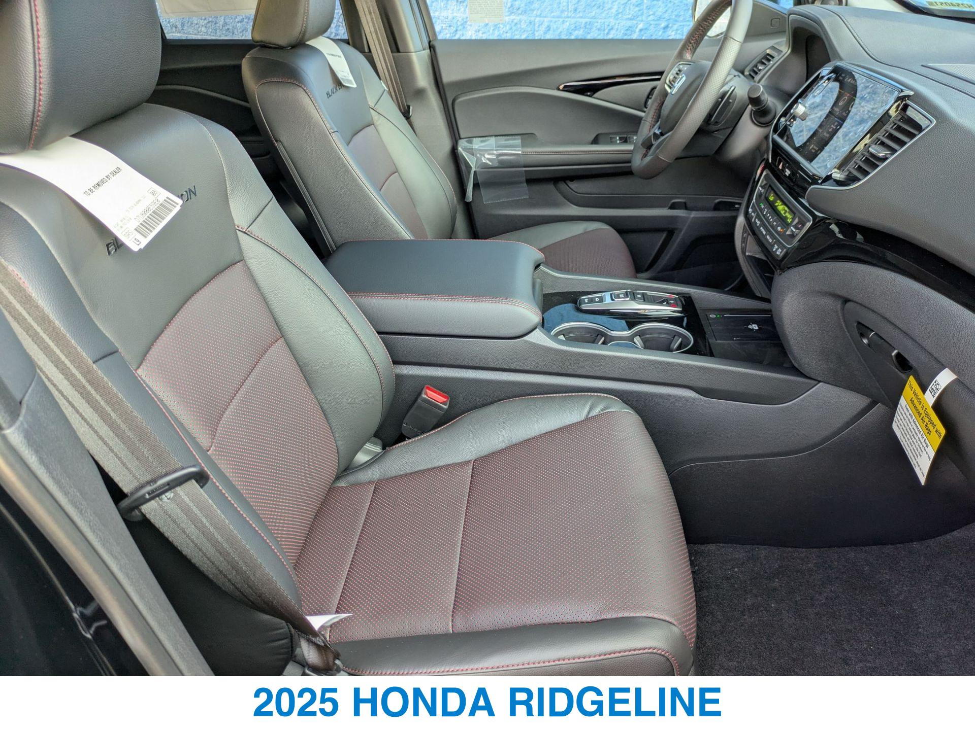2025 Honda Ridgeline Black Edition photo 22