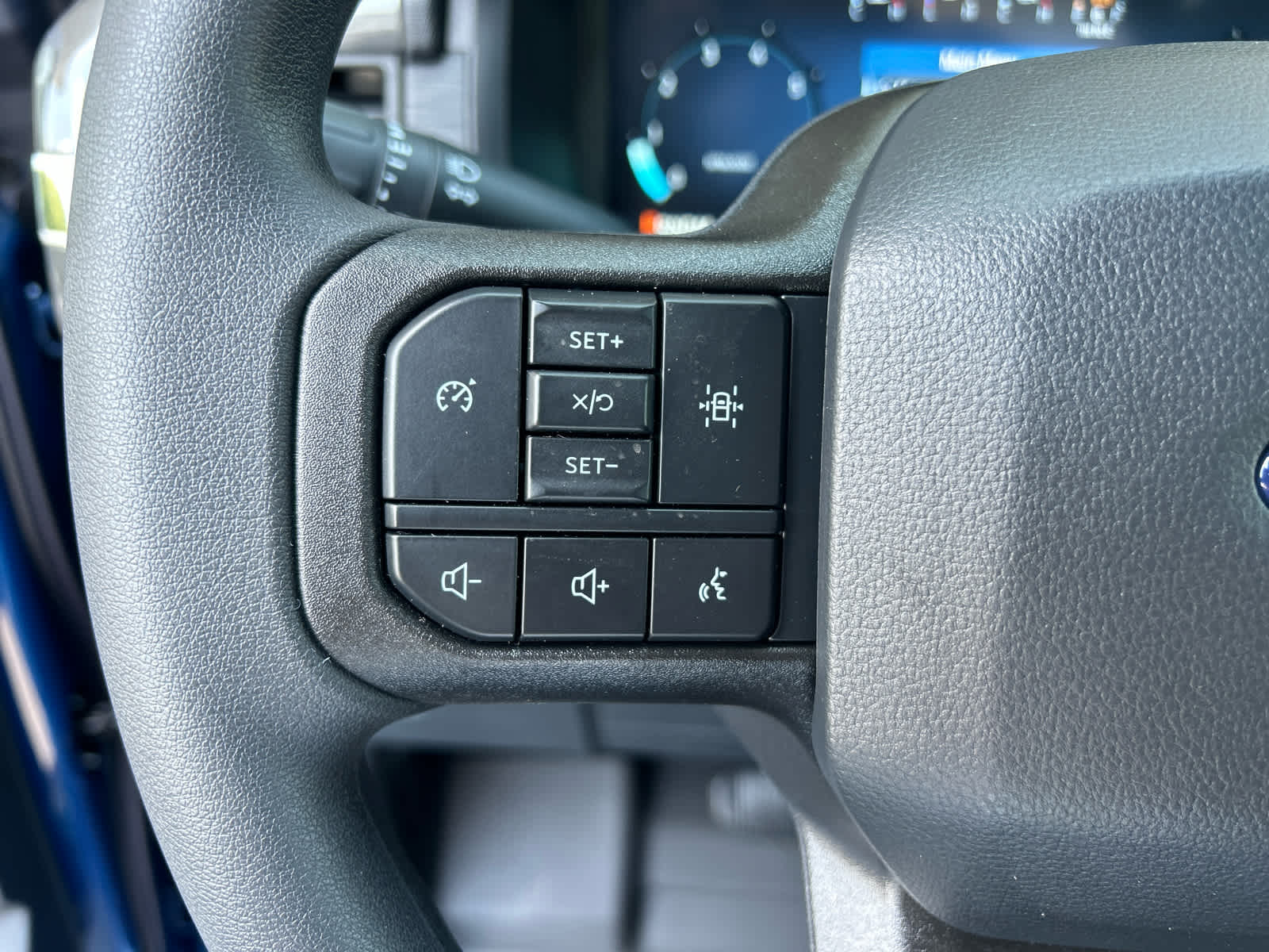 2025 Ford F-150 STX photo 8