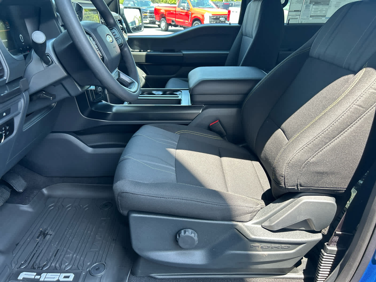 2025 Ford F-150 STX photo 18