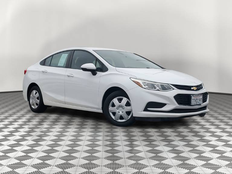 2017 Chevrolet Cruze LS