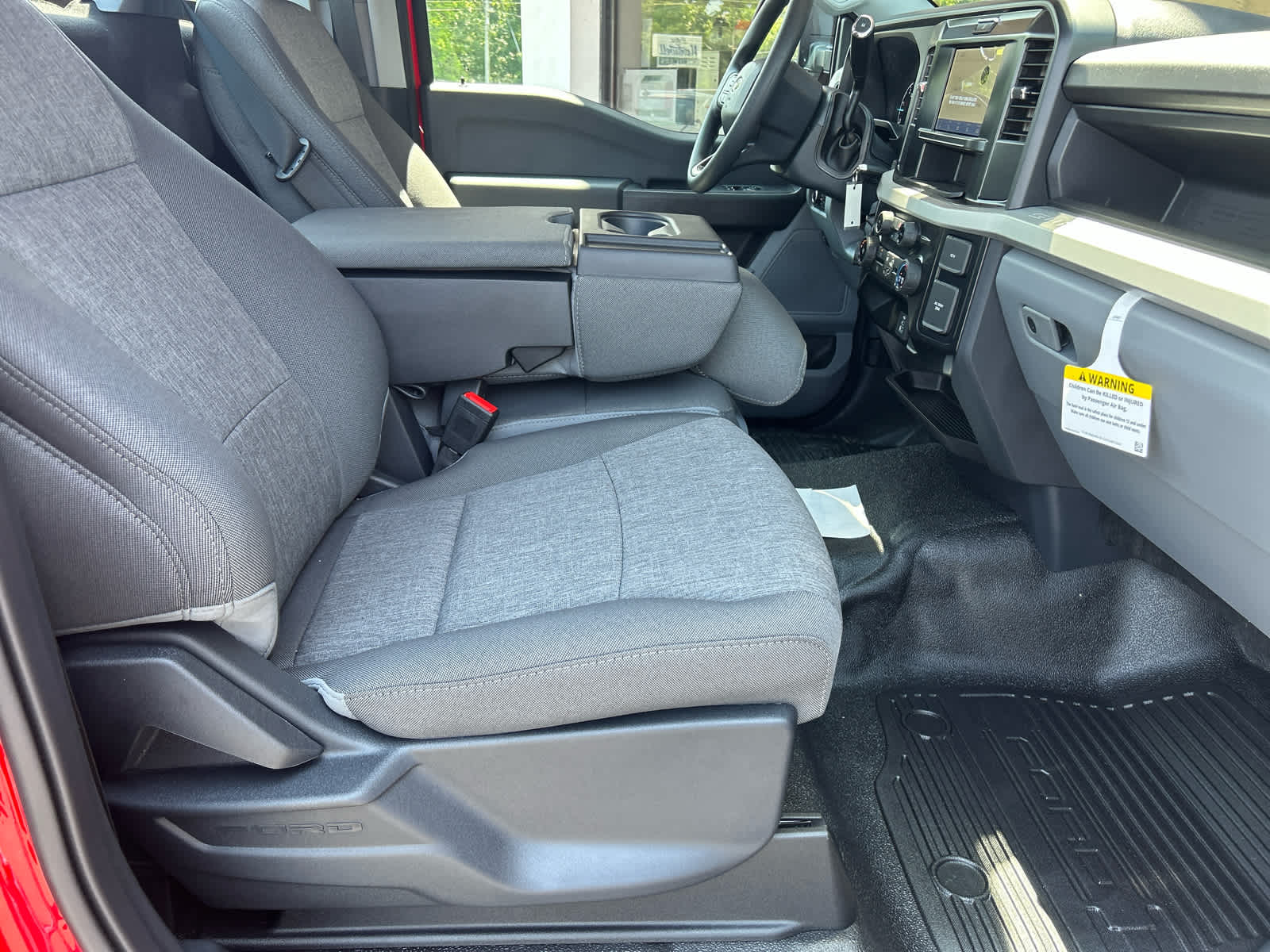 2025 Ford F-350 XL photo 17