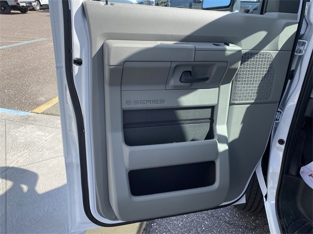 2026 Ford E-350 Base photo 13