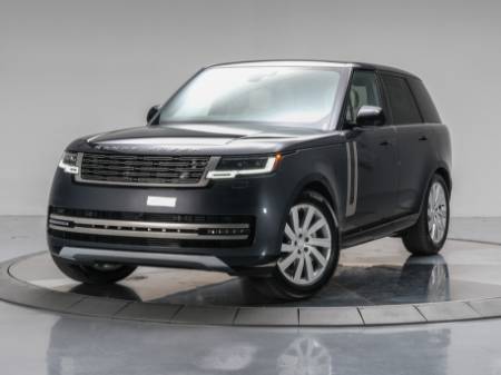2025 Land Rover Range Rover P400 SE