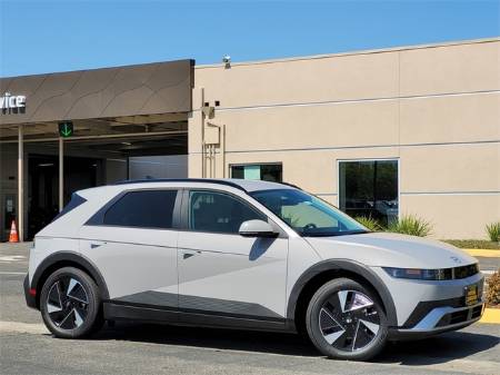 2025 Hyundai Ioniq 5 SEL