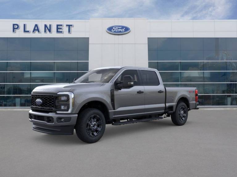 2025 Ford Super Duty F-350 SRW XL 4WD Crew Cab 6.75' Box