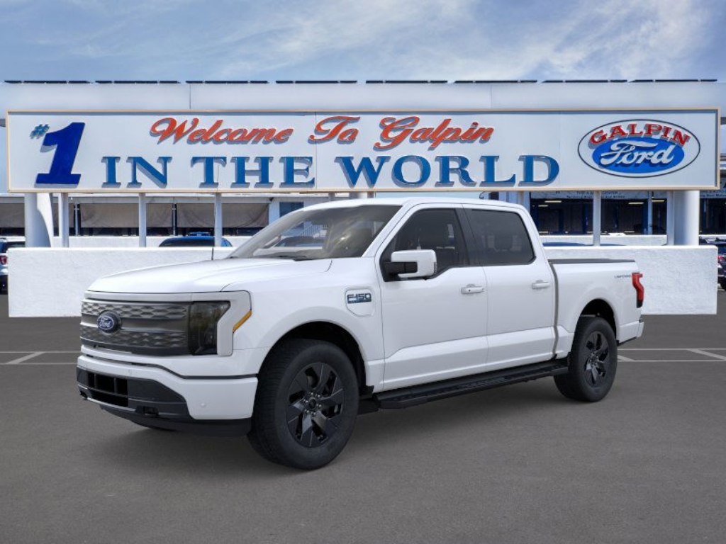 2025 Ford F-150 Lightning LARIAT