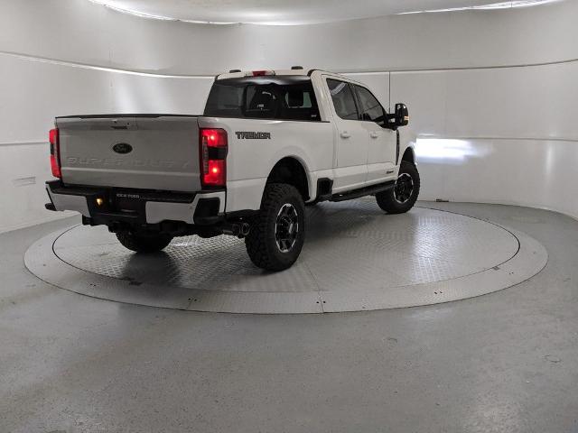 2025 Ford F-250 Lariat photo 3