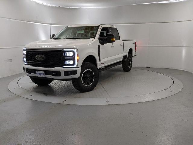 2025 Ford F-250 Lariat photo 6