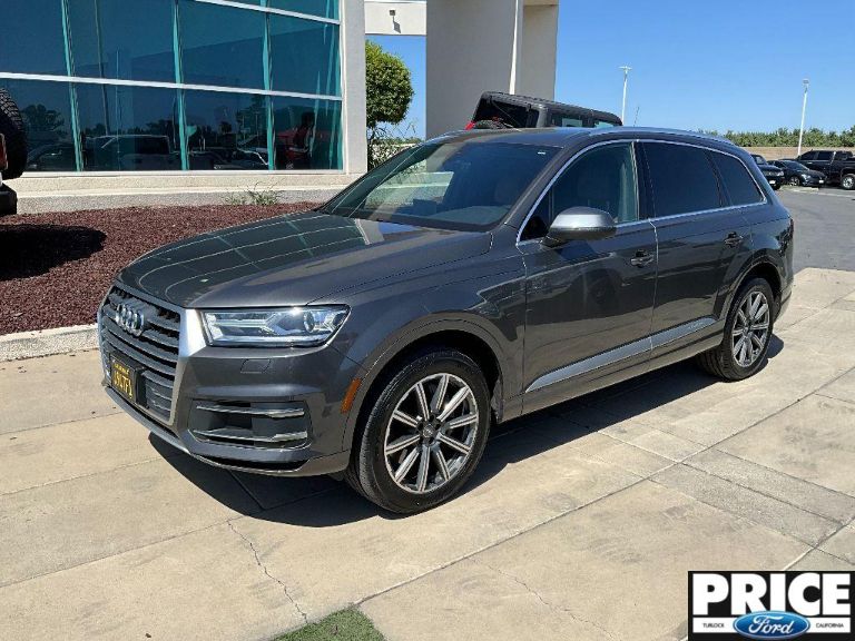 2019 Audi Q7 Premium