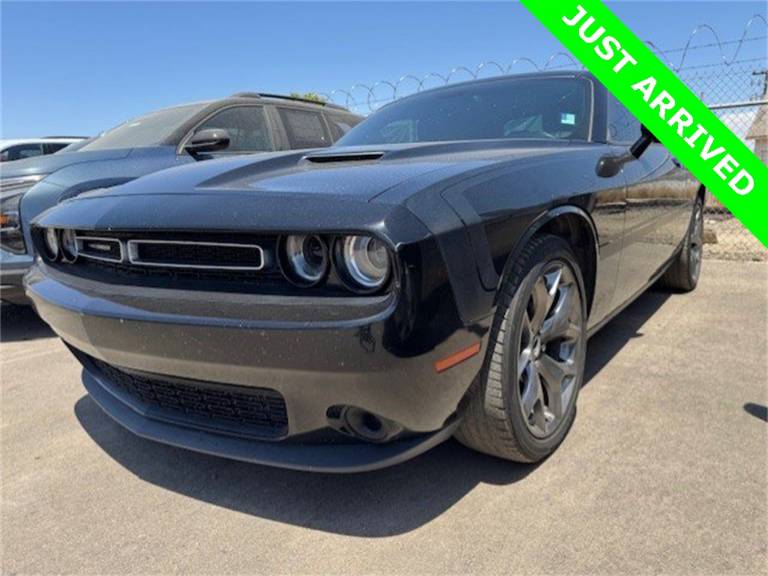 2016 Dodge Challenger SXT