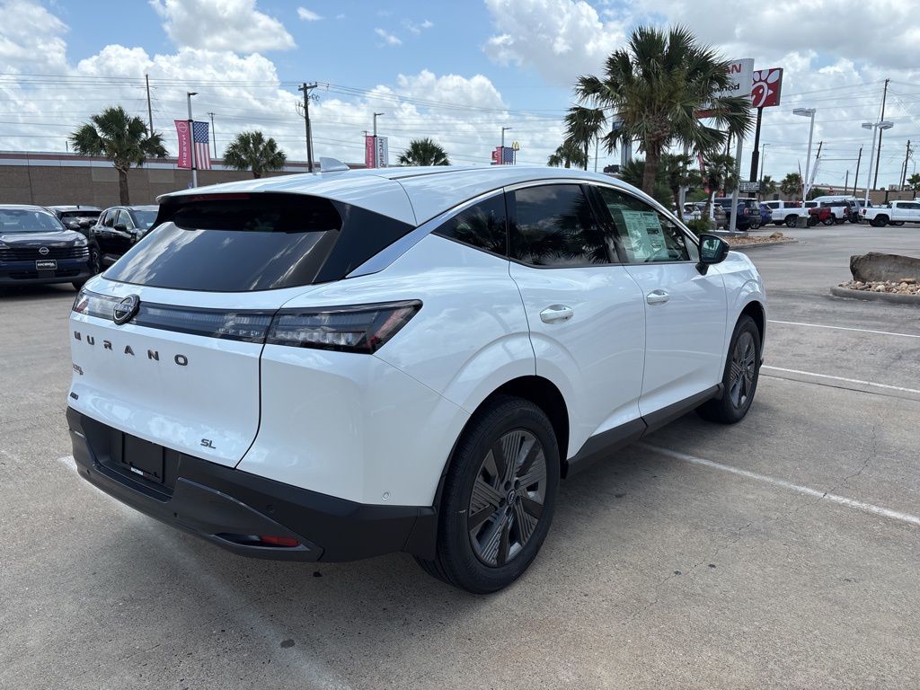 2025 Nissan Murano SL photo 2