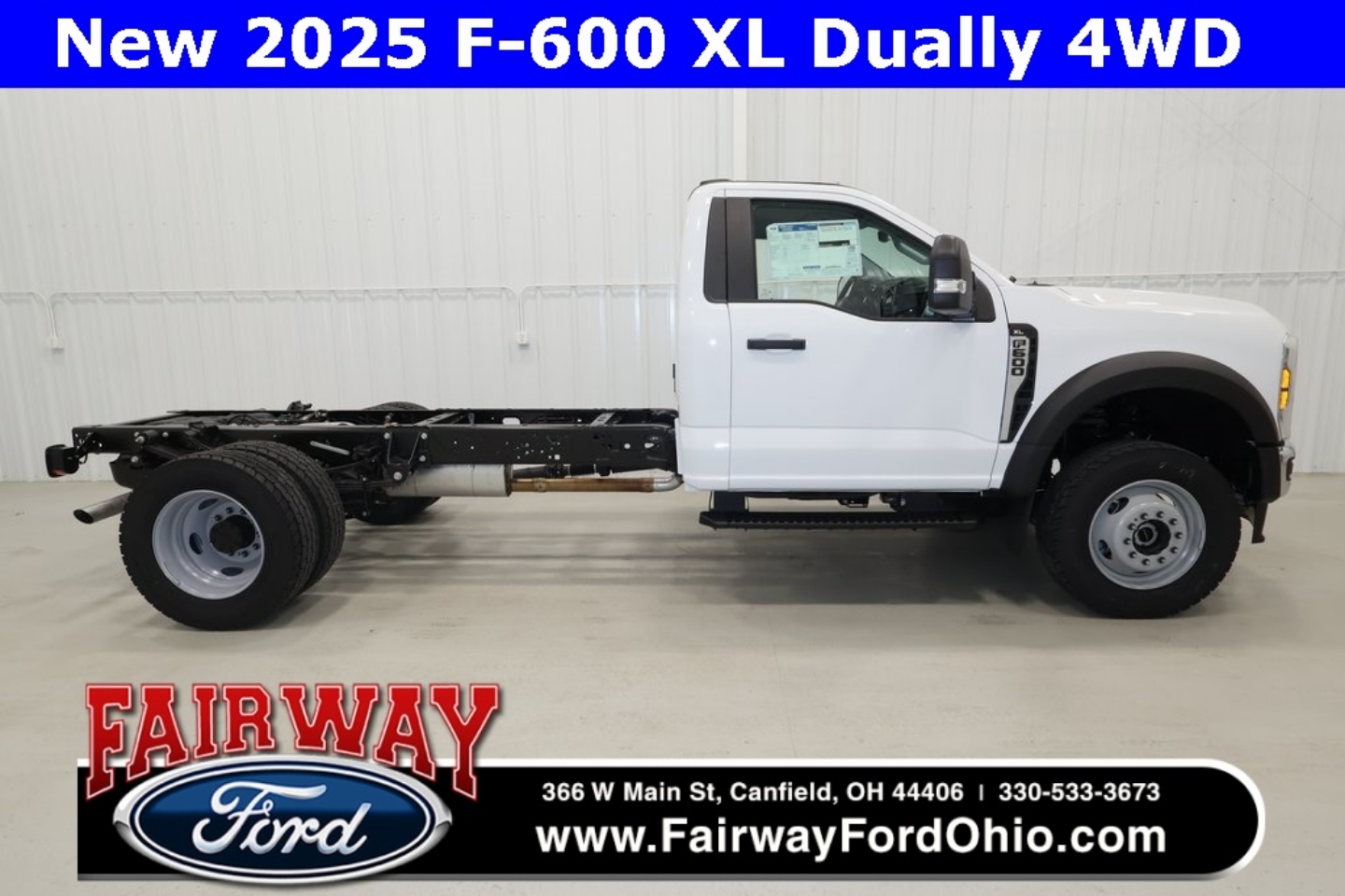 2025 Ford F-600 Super Duty Chassis Cab XL's photo
