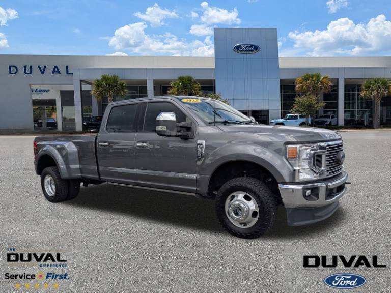 2022 Ford F-350SD LARIAT