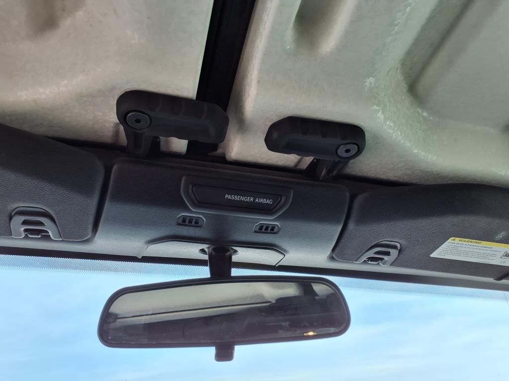 2019 Jeep Wrangler Sport S photo 16