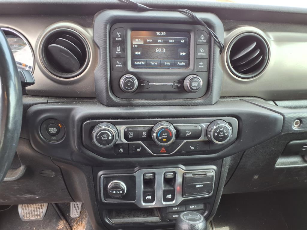 2019 Jeep Wrangler Sport S photo 17