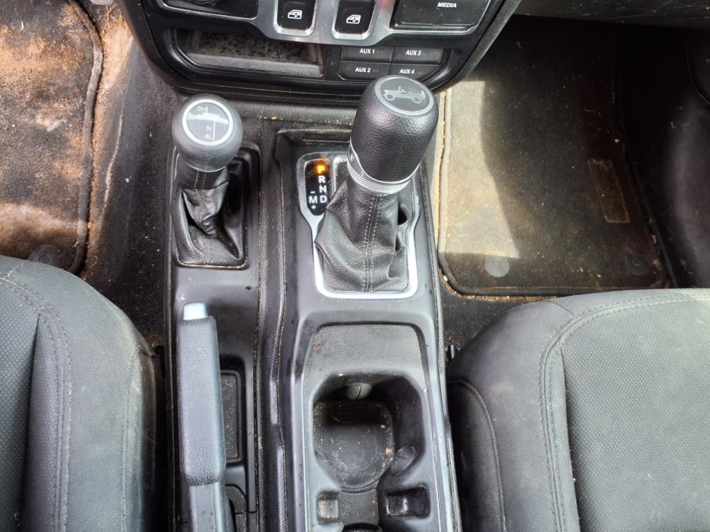 2019 Jeep Wrangler Sport S photo 18