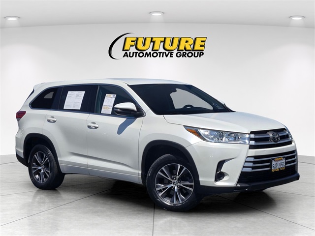 2018 Toyota Highlander LE