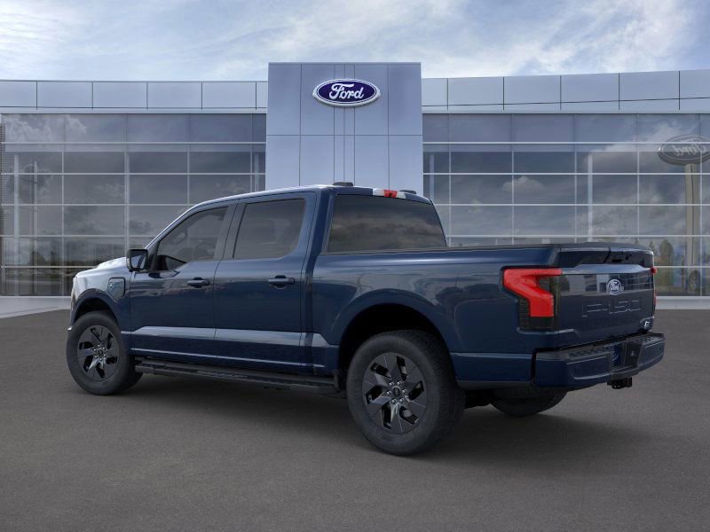 2025 Ford F-150 Lightning photo 4