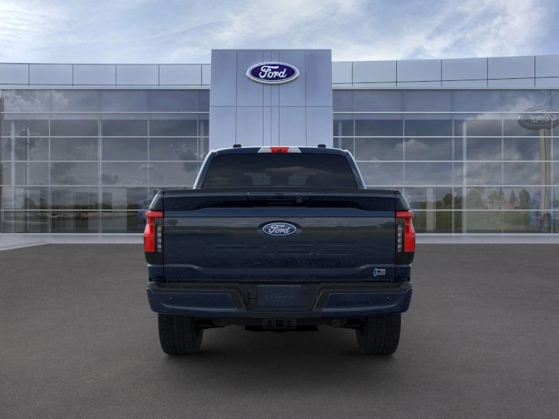 2025 Ford F-150 Lightning photo 5