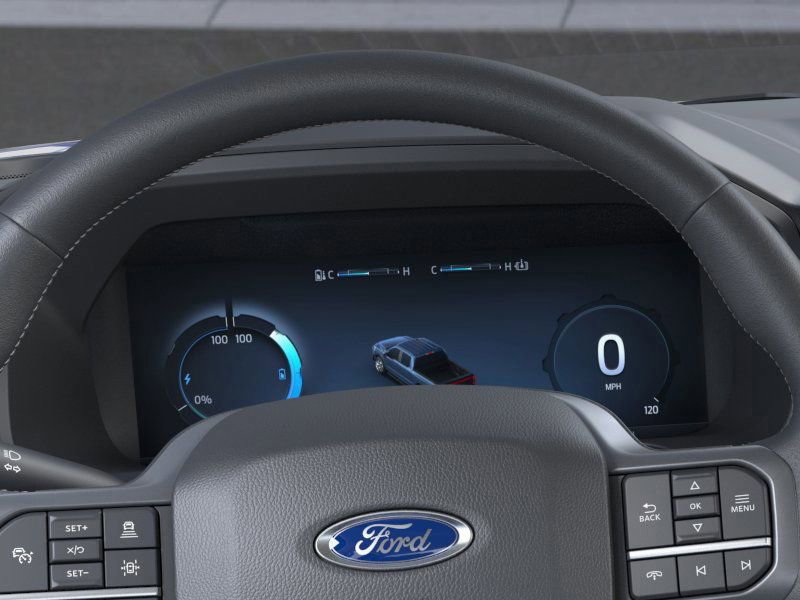 2025 Ford F-150 Lightning photo 13