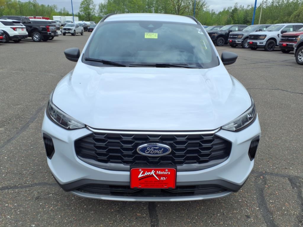 2025 Ford Escape ST-Line photo 5