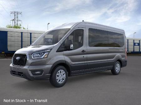 2025 Ford Transit Passenger Wagon XLT