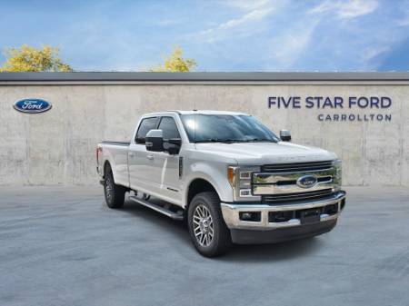 2017 Ford Super Duty F-350 SRW LARIAT
