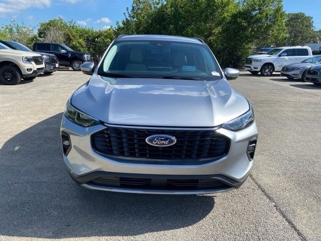 2024 Ford Escape Platinum photo 3