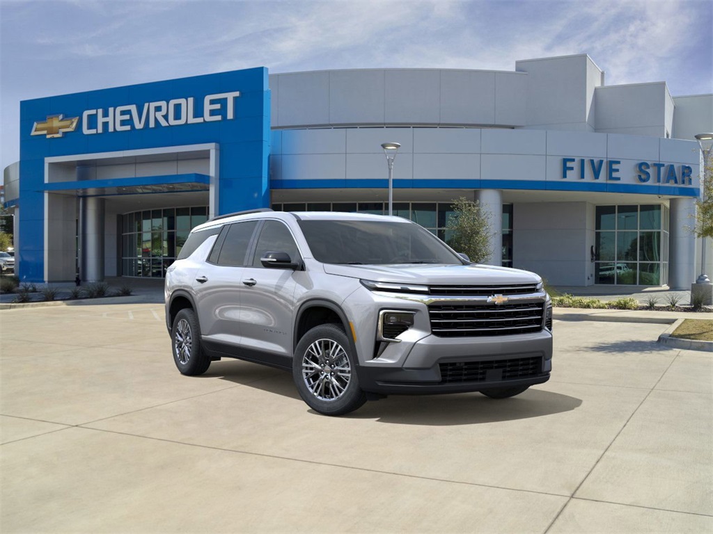 New 2025 Chevrolet Traverse LT