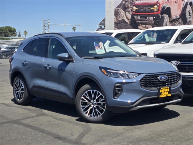 2025 Ford Escape Plug-In Hybrid Base