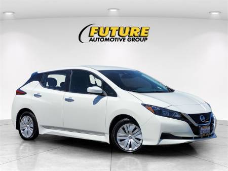 2022 Nissan Leaf S