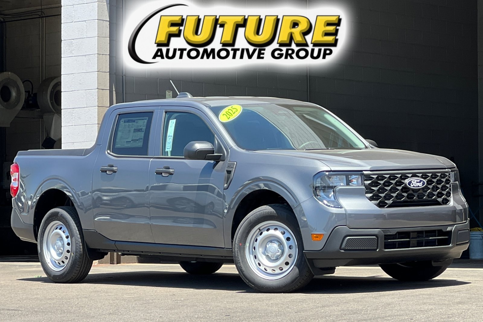 New 2025 Ford Maverick XL
