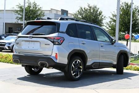 2025 Subaru Forester Limited Hybrid