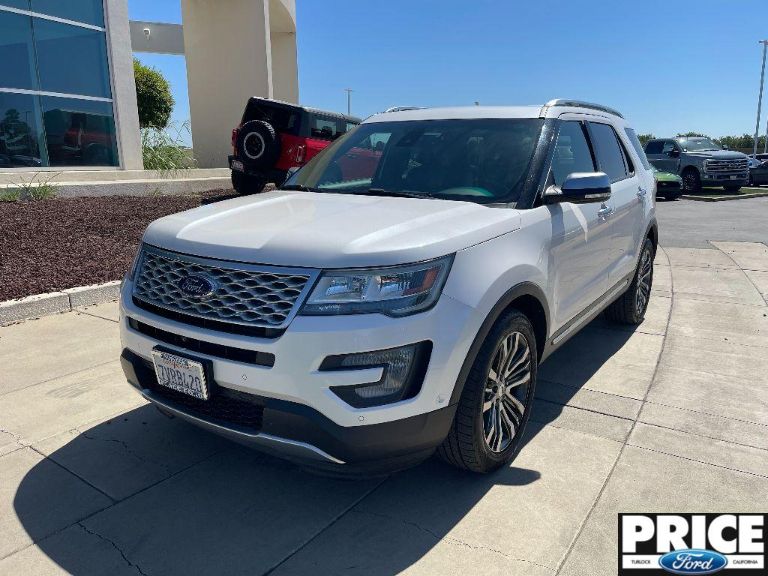 2017 Ford Explorer Platinum